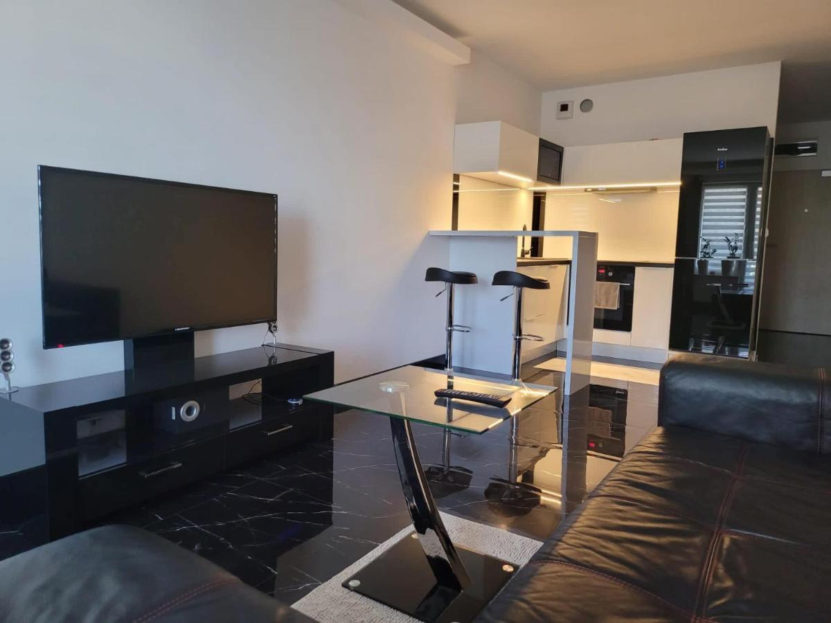 Apartamenty Potulicka Centrum 什切青 外观 照片